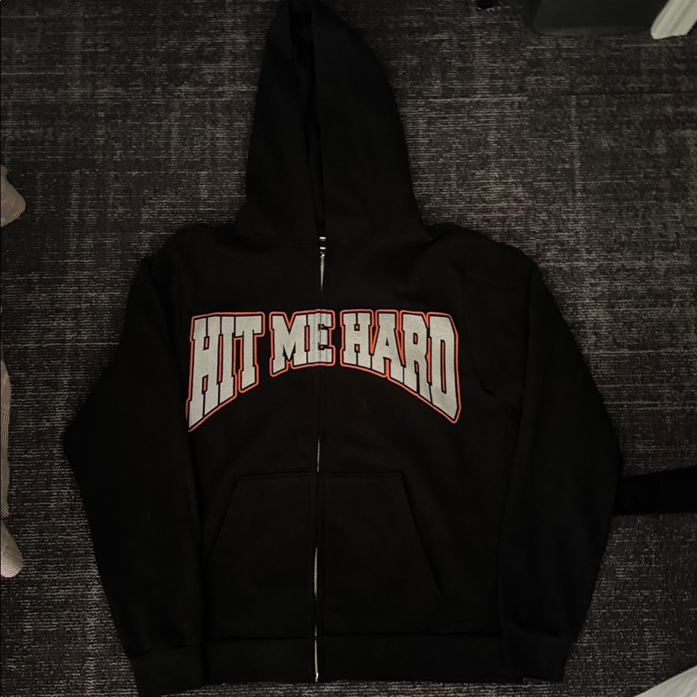 NWOT Billie Eilish Hit Me Hard and Soft Tour zip up hoodie Men’s Medium